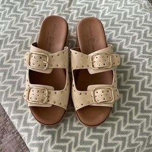 Chinese laundry studded platform